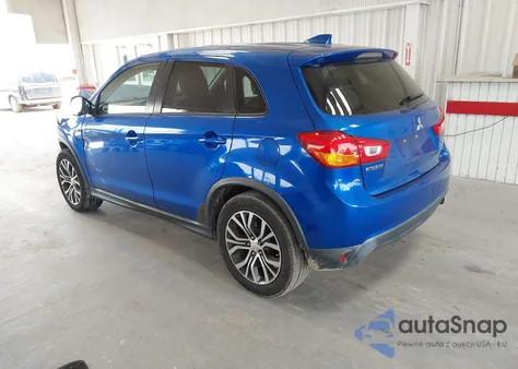 2017 Mitsubishi Outlander Sport 2.0 Es/Es 2.0 z USA, uszkodzony, nr VIN JA4AP3AU6HZ005708